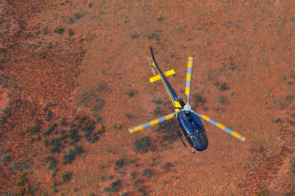 55 minute Lake Amadeus, Uluru & Kata Tjuta Helicopter Experience